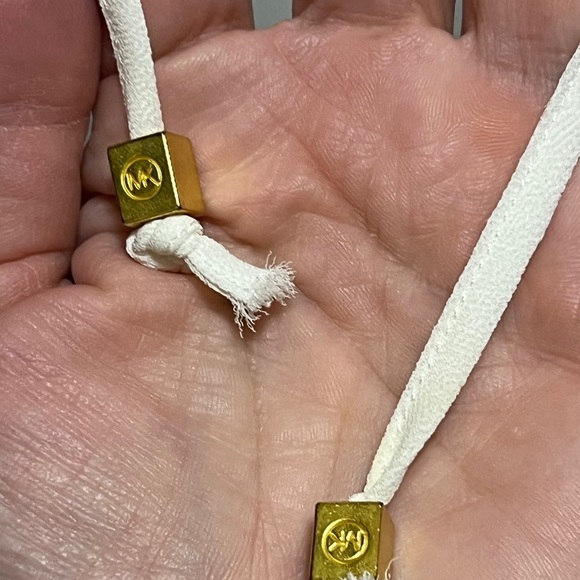 Gorgeous Michael Kors Cream Top XS - Picture 9 of 10